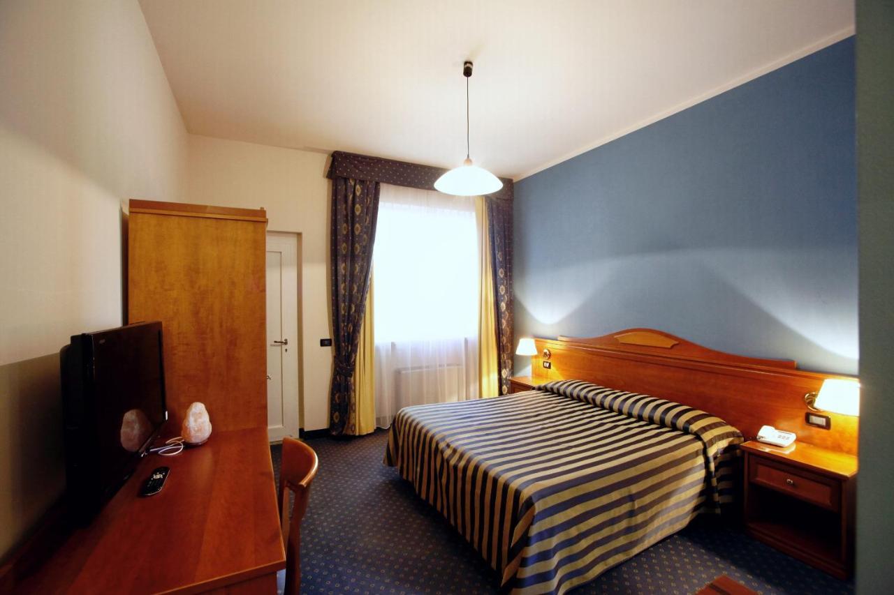 Hotel De La Ville بيريغْواردو المظهر الخارجي الصورة